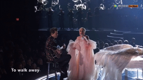 omg | 拥有gaga,日日,易烊千玺的格莱美承包你一整年时尚指南