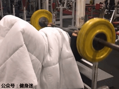 健身房搞笑的氮泵哥