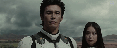 太重口味了,妹子被蟑螂狂虐!