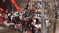 3�뱻���գ����¿���KAWS����T����������Ӫ����ͷ����ʱ������?