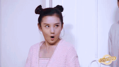 原来这么大,哈哈哈不过人家是正常的嘴巴大小啦,只不过有了宋祖儿的