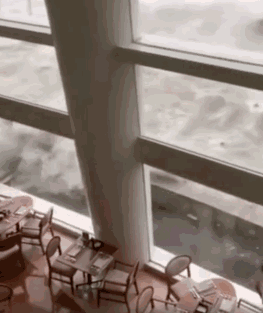 這場超級臺風，暴露了中國經濟四個意味深長的問題！