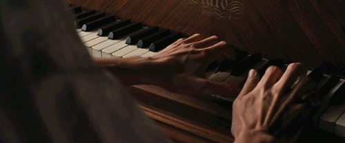 %name 才华皆一切 | 一杯敬故乡，一杯敬远方