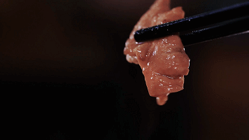 全北京唯一一家手捞小肠的卤煮店.