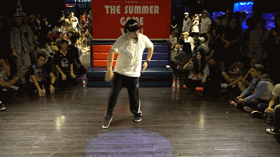 嗨皮街舞-梦立方舞蹈工作室成立于2011年 主攻popping jazz hiphop