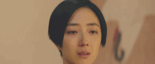 高度重合的配角演员,熟悉的各种戏谑与暗讽,就是那个味道没错了