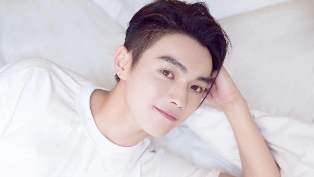 许凯,始于颜值,却不限于颜值?