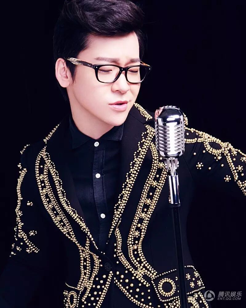 丁少华丁少华（1987年9月2日- ），甘肃平凉人。歌手，2009年中国江苏卫视电