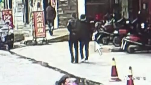 要脸不?泉州女子怀孕8个月竟干这事;晋江一男婴被弃民政局门口;石狮一对男女半夜捞地沟油?南安男子娱乐场所喝麻了结果惨了…-怀孕期