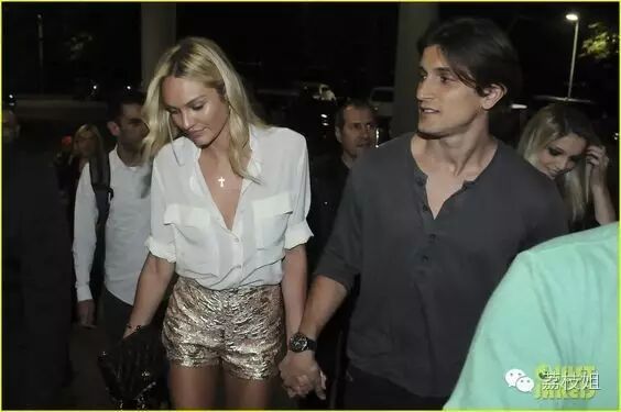 怀孕后身材不走形?想得美!维密天使Candice全靠好底子!-怀孕期