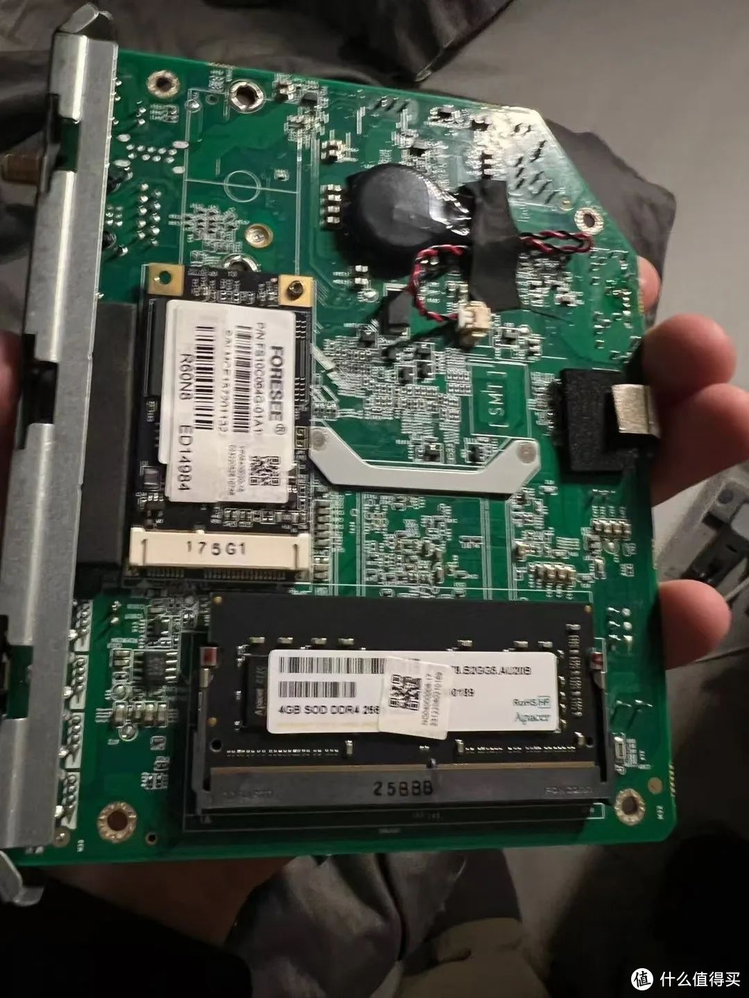 大量瘦客户机涌入闲鱼！ 75元成功捡漏 J4125 小主机！最便宜的飞牛 Nas 启动！