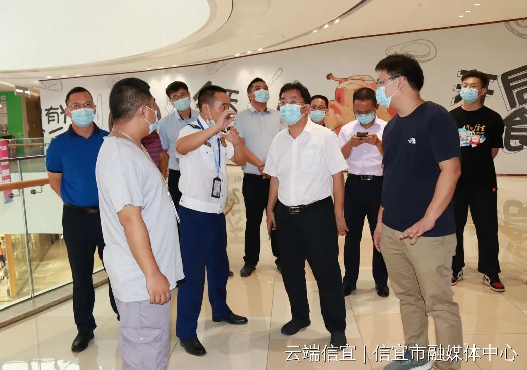 信宜市委副书记代理市长李龙飞带队开展节前安全生产检查