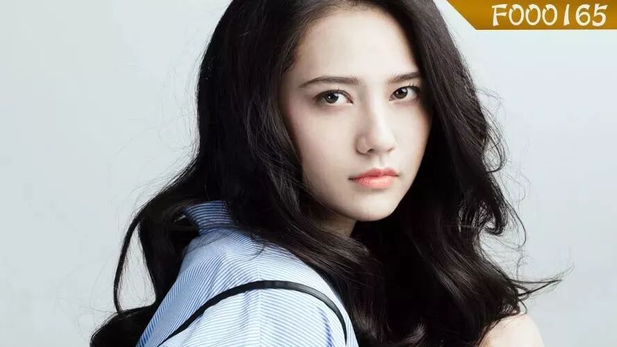 没错,她就是《英雄本色2018》中的小娇蛮丨F000165姜珮瑶