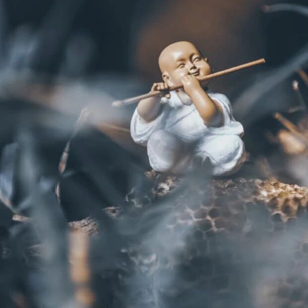 人到中年，这4种礼随了也白随：