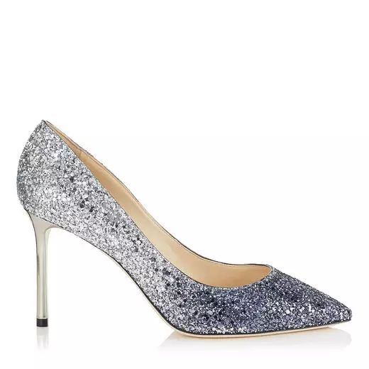 红底高跟鞋是什么牌子_红底高跟鞋的牌子_高跟鞋鞋底是红色的是什么牌子