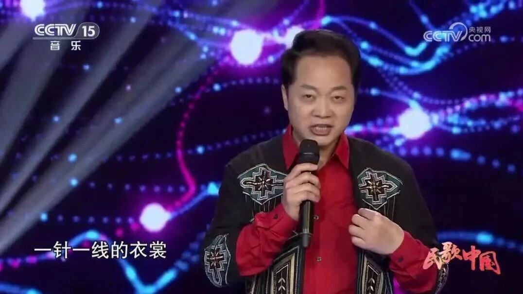 收录于合集⭐穆维平《我的老家》振兴的春风 把青山绿水描绘