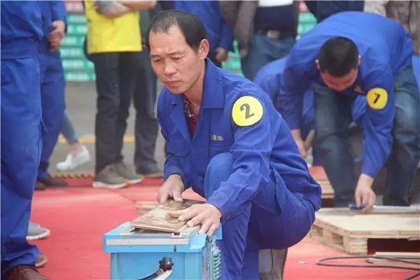 木地板排名前十名_衡陽(yáng)市初中前10名排名_西安初中前20名排名