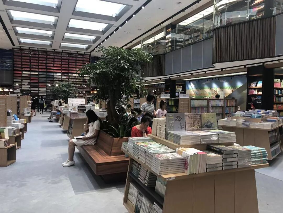 深圳书城龙岗城霸气开业，内含全国最大无人书店！ - 脉脉