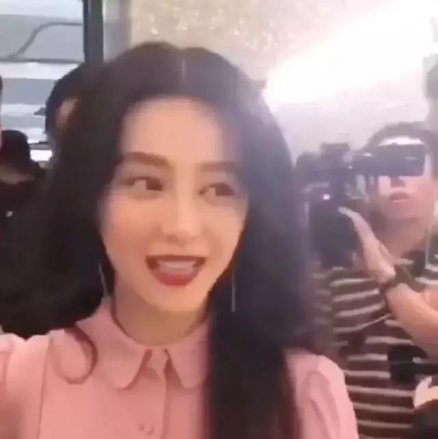视频:女神范冰冰来温州拍戏,朋友圈都刷爆了!