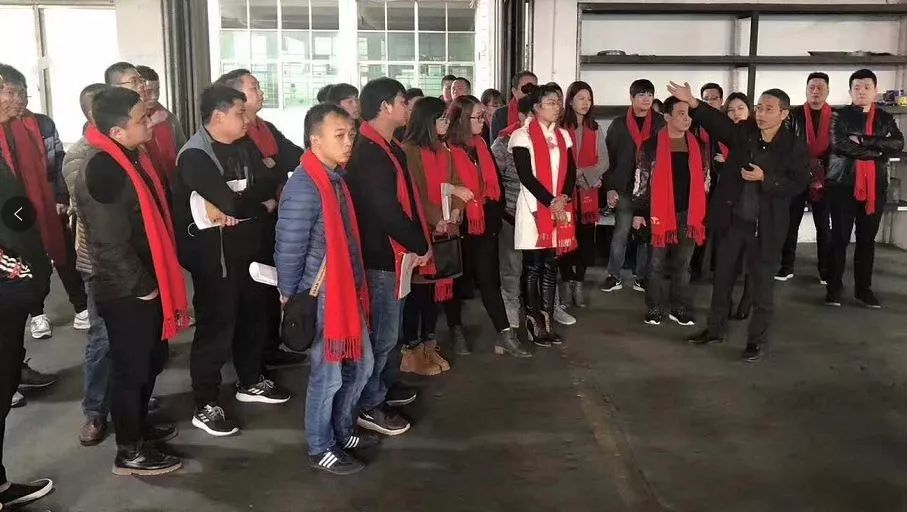 兴达建材举行了“开火2018 我们势不可挡”全国经销商年会