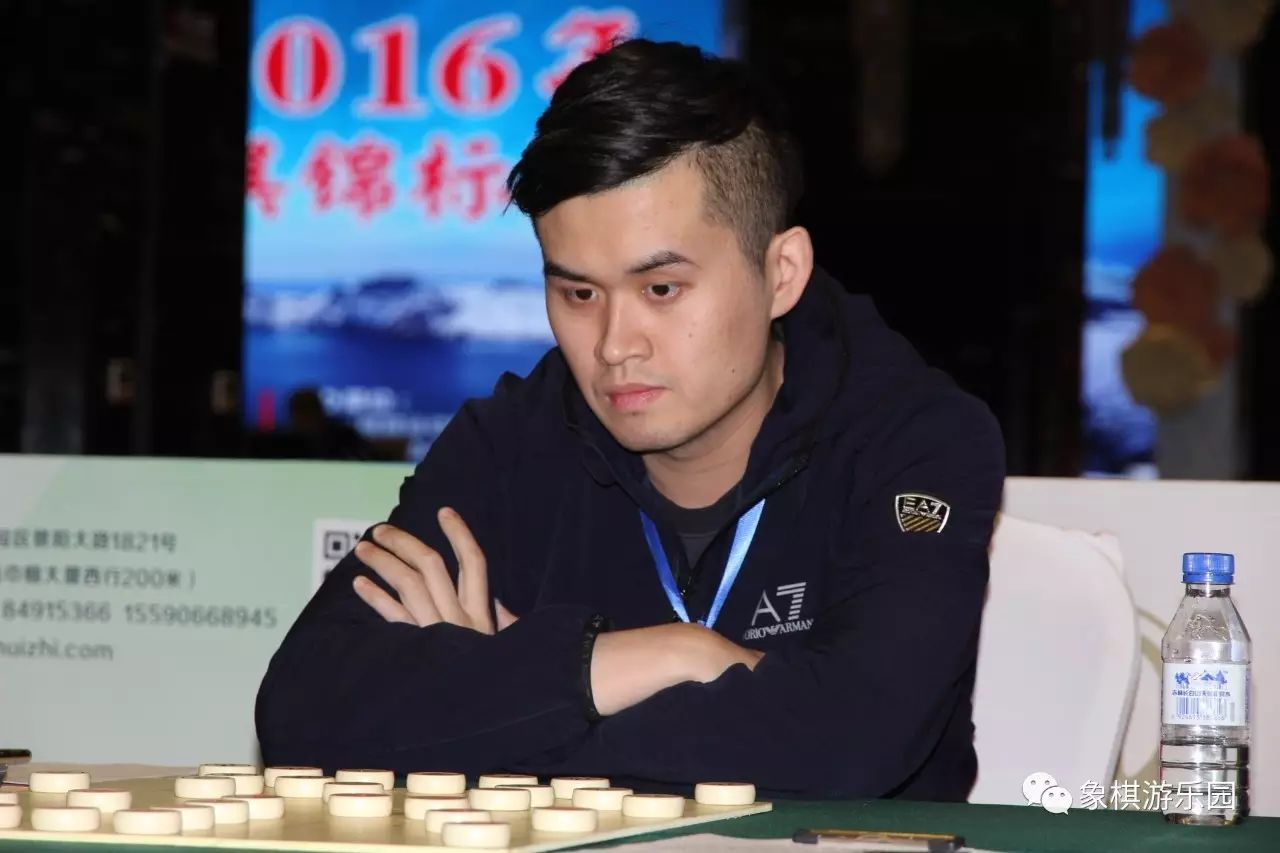 中国象棋第一人王天一在北大毕业