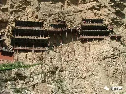 它是建筑史上的奇迹，没有信仰的现代人建不出来