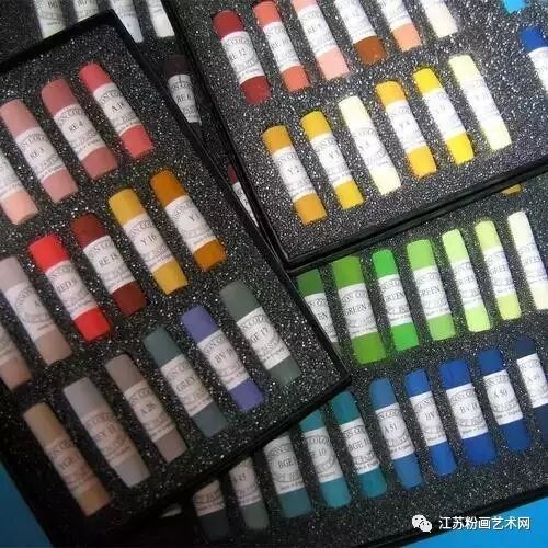 粉笔成分是石灰吗_粉笔成分是哪种碳酸钙_粉笔的成分是什么