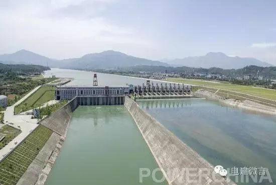 安谷水电站装机容量77.2万千瓦,2015年全部投产发电