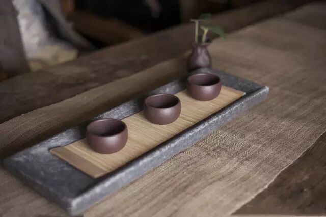 茶垢能添茶香？看完还是洗洗吧！