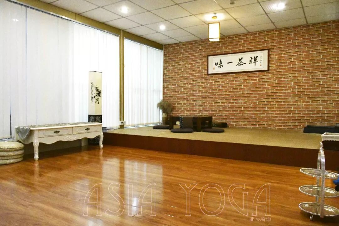 【瑜伽教练培训全日制班】12月3日亚协瑜伽初中高300小时瑜伽教练精进班于宝安店开班！