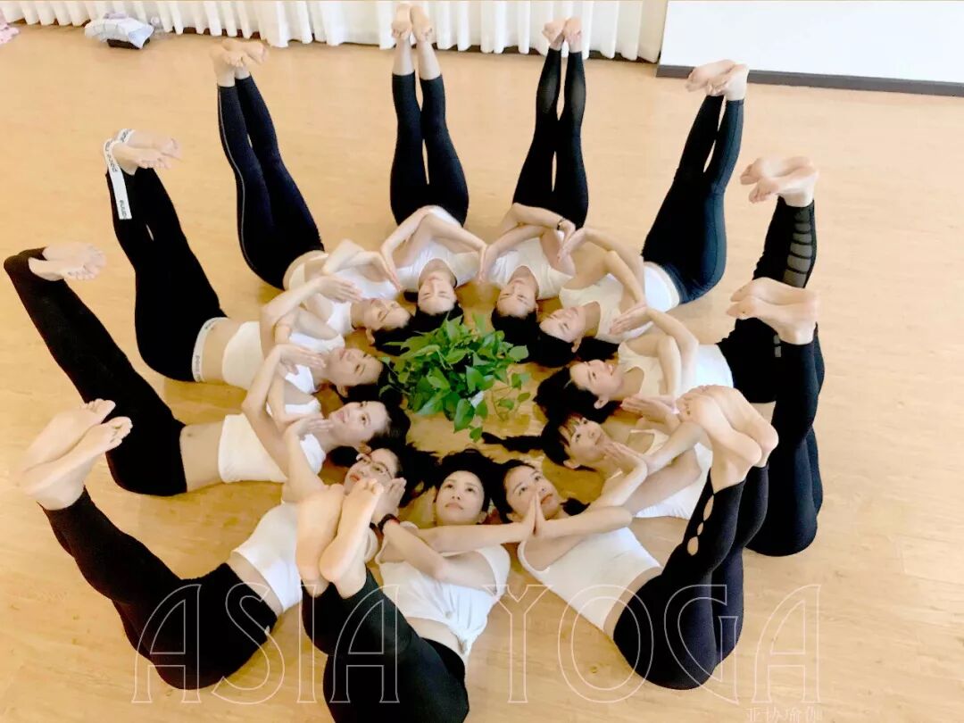 亚协体育第225届初中高300小时【哈他全日制】导师精进班，11月15日亚协瑜伽于中港城开班