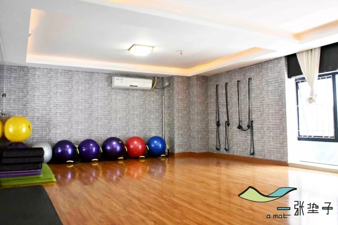 【哈他全日制】10月29日亚协瑜伽初中高300小时导师精进班于宝安店开班