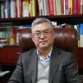 杨立新: 阅读和写作是我国法学教育的两个短板
