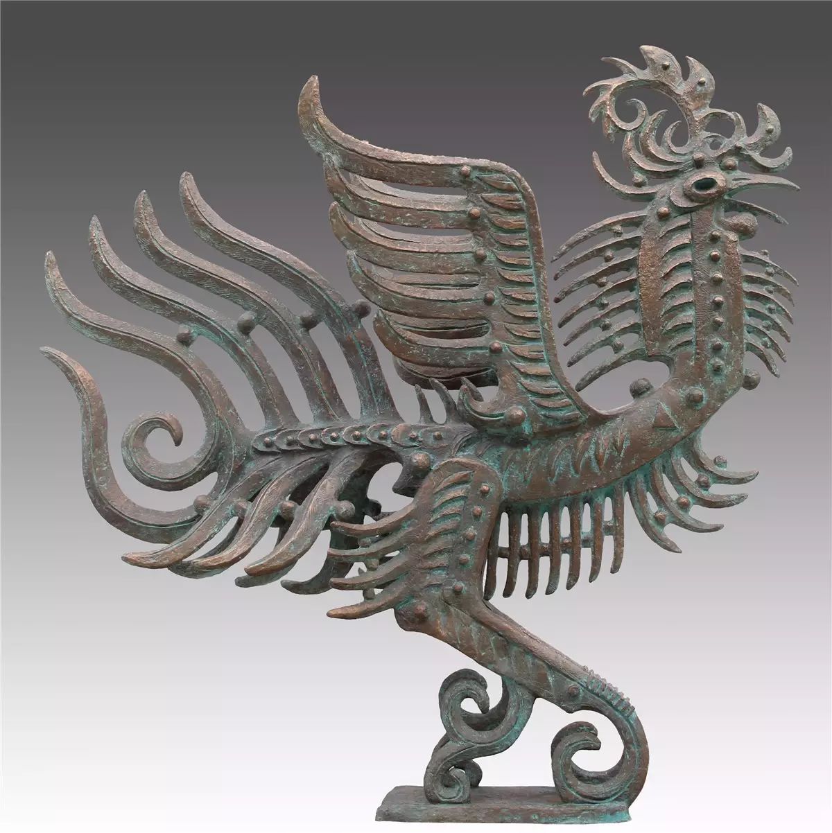 著名艺术家韩美林八十大展中的青铜雕塑