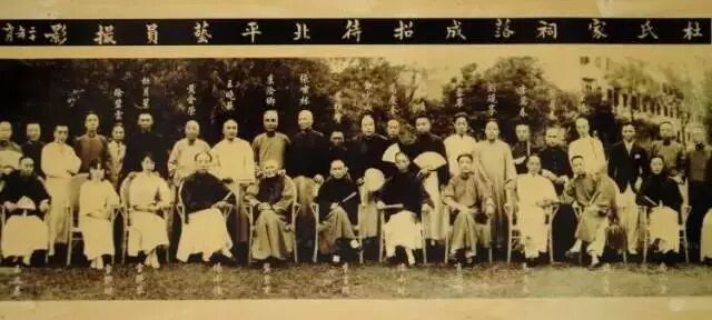 杜月笙：当年流氓真君子，今日君子真流氓