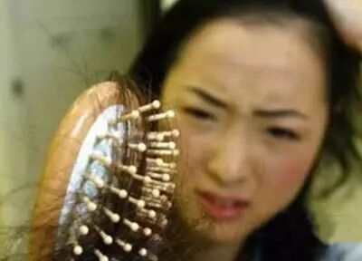 注意！掉头发还能长回来吗？脱发、发际线高、额角缺失，听听TA们怎么说...