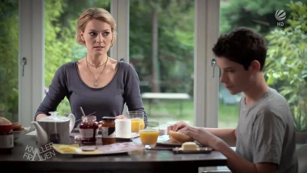 第八集⭐女人可以有多疯狂?这部电影告诉你-8