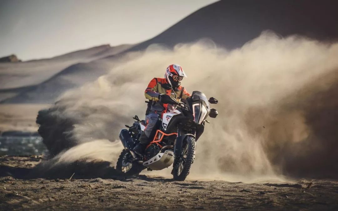 越玩越"野"——ktm 1290 super adventure r的一天