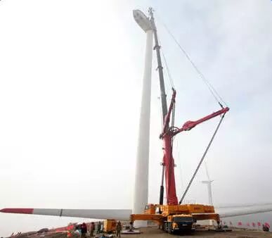 600吨SAC6000全地面起重机.jpg