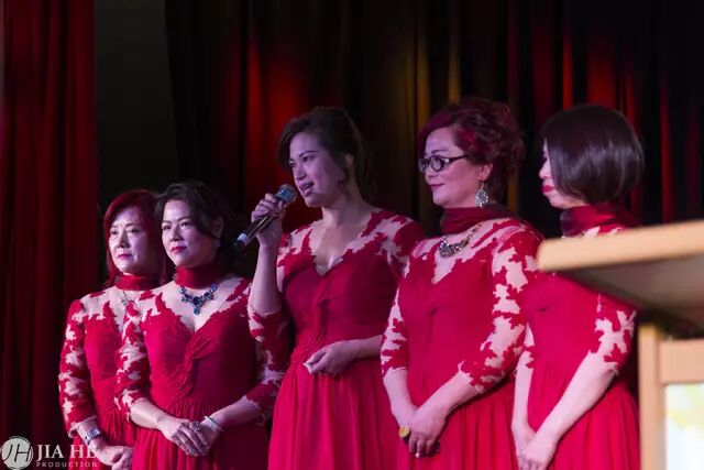 %name “群英荟萃，聚焦悉尼”并慈善捐款圆满成功