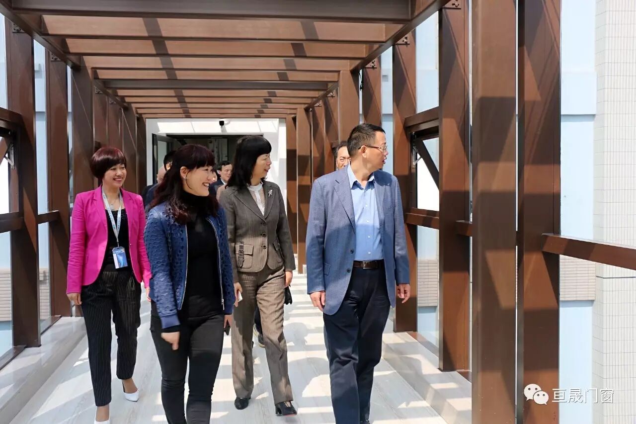 长沙市政协主席文树勋视察民建会员企业湖南亘晟门窗有限公司