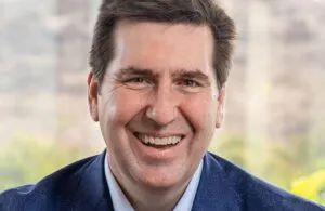 美敦力神经科学总裁 Brett Wall 的肖像