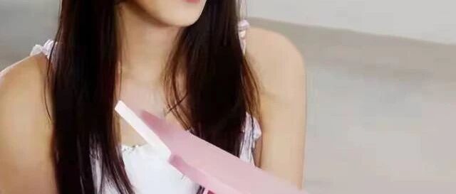 江语晨官宣离婚!嫁老外生俩娃,被周杰伦捧红,两人秘恋3年