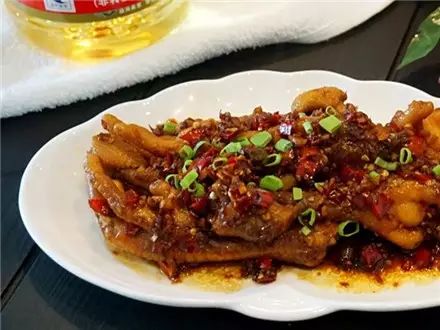 鸡爪一切为二