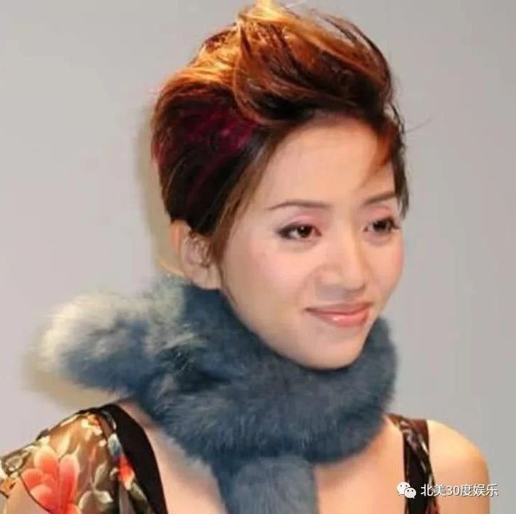 41岁最美女演员因癌去世,丢下2岁儿子,陈道明在她葬礼上痛哭