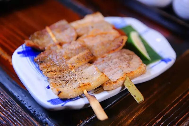 食材拼盘有刺身吗_刺身拼盘材料名称_刺身拼盘有哪些食材