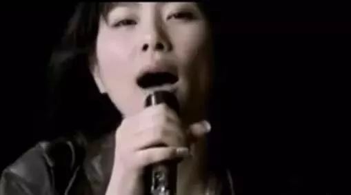 李慧珍一曲《爱死了昨天》,一切都回不到昨天....