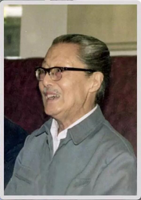 六十五年影像重现，看哭数十万师大学子