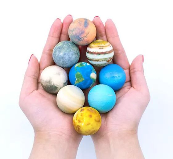 彩色3d打印太阳系九大行星,700元左右一套卖得挺火
