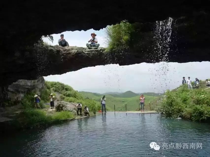 三望坪景点-仙人桥 陈正 摄